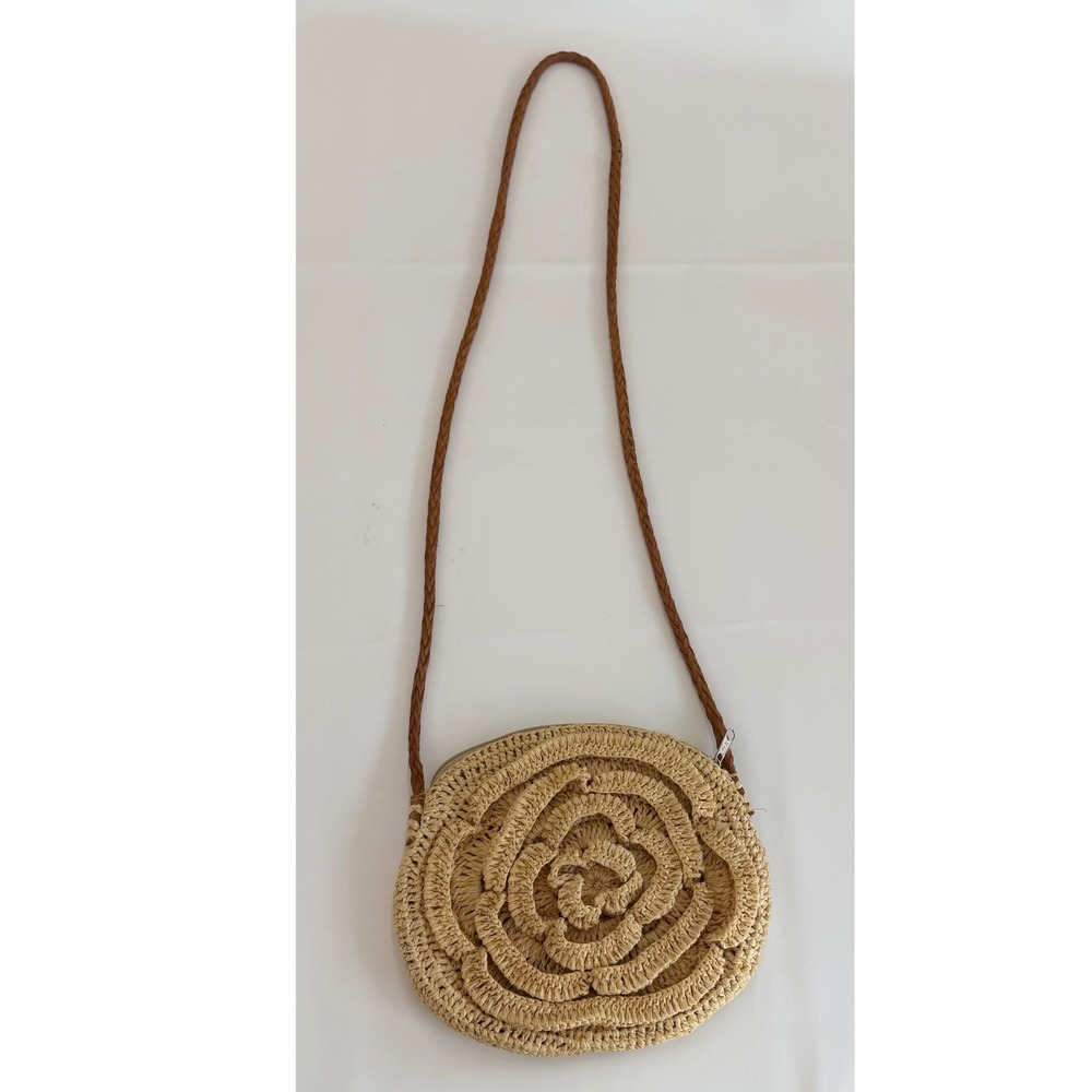 Mar y Sol charlotte bag round woven straw bag with spiral design